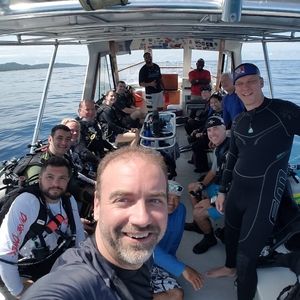 Meet your Posher, Douglas